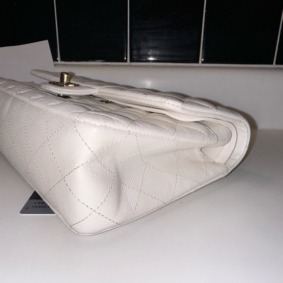 👍🏼SOLD Chanel Caviar Double Flap - Entrupy certificate! - Picture 3 of 13